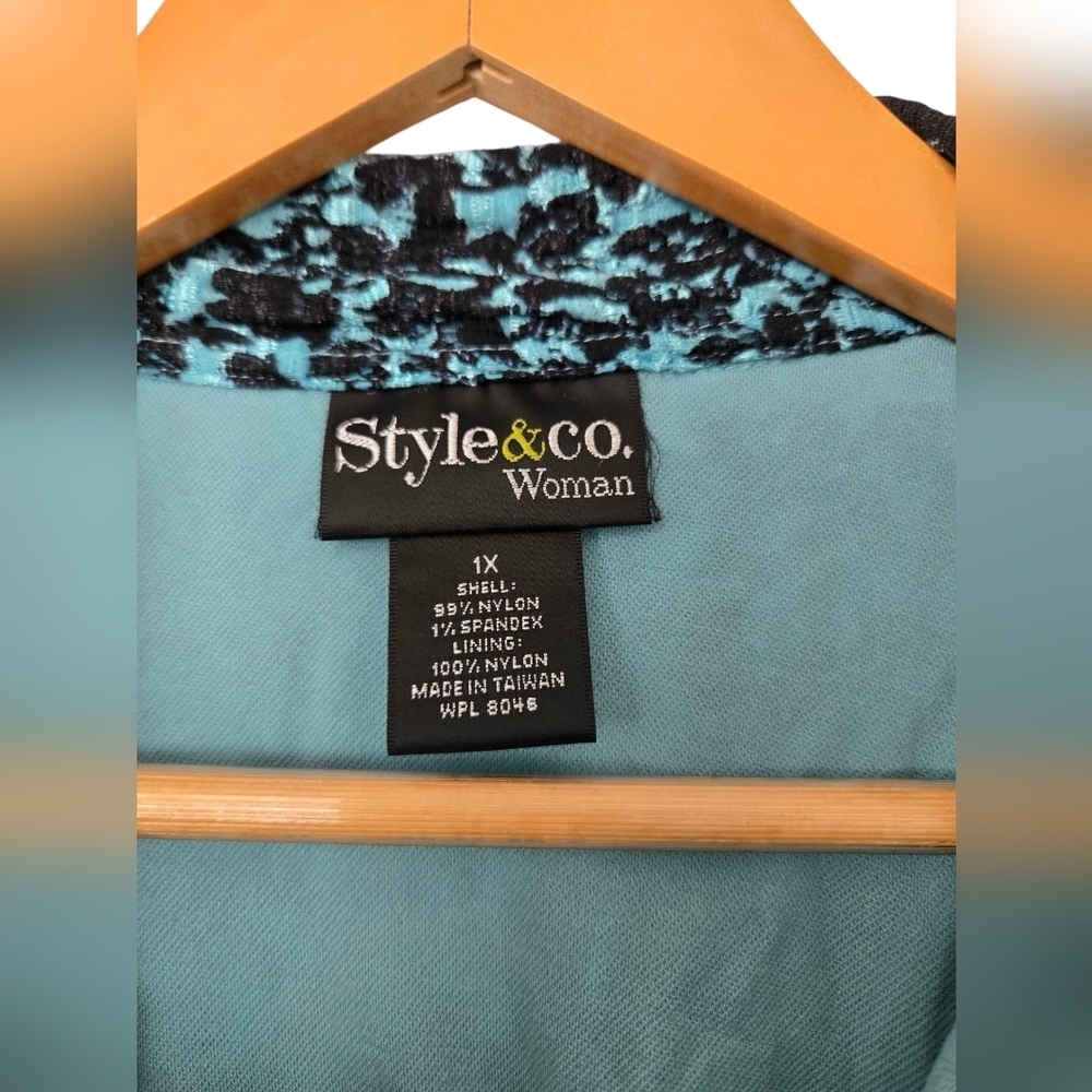 Style & Co Blue and Black Lace Blouse Size 1X - Picture 3 of 3